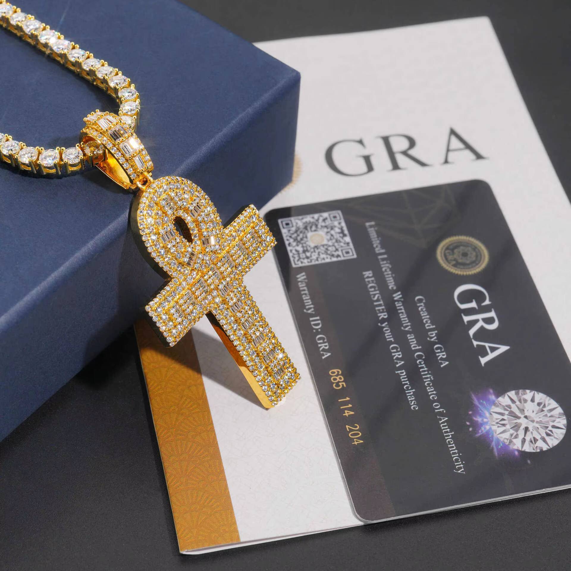 INS925 Silver Classic Hip-hop Moissanite Cross Pendant Mens/Womens Jewelry Exclusive Classic Design Charming Pendant Charm
