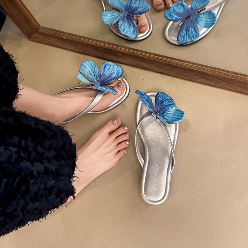 Summer New Three-dimensional Bow Flat Bottom Slope Heel Flip-flops Women's Fashion Beach Vacation Sandals