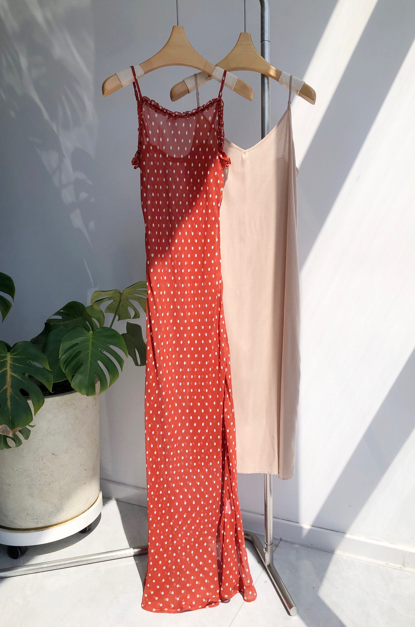 2025 Polka dot silk skirt Fashion Week Show Customized Fashion Tailored clothing omens Fashion Paris.M370