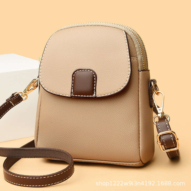 Fashionable single shoulder small trendy women's mobile phone bag, versatile crossbody, lightweight, versatile, high-end mini bag for going out
