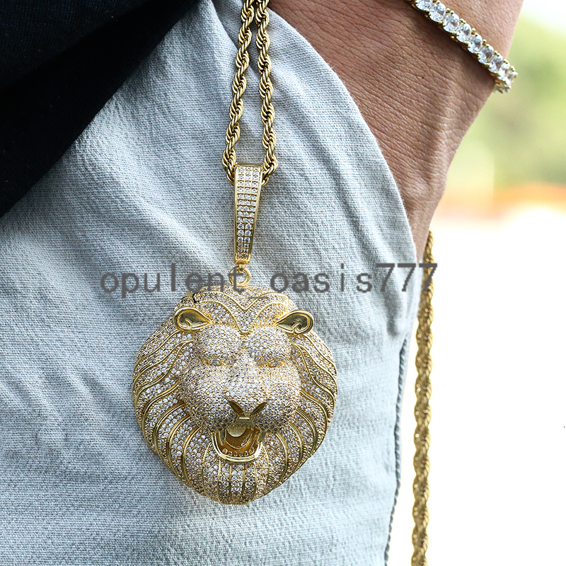 Fashion Hip Hop Jewelry 18K Gold Plated Brass Full moissanite Diamond Paved Lion Head Necklace Pendant for Rapper Jewelry
