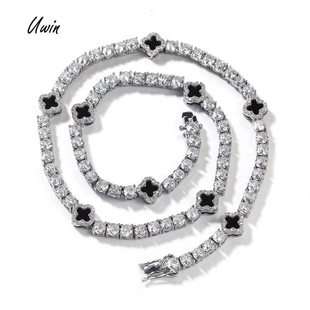 2024 New Trendy Fashion Jewelry Clover Necklace Lucky Grass Bracelet Tennis Chain Hip Hop Jewelry Famous Design Jewelry