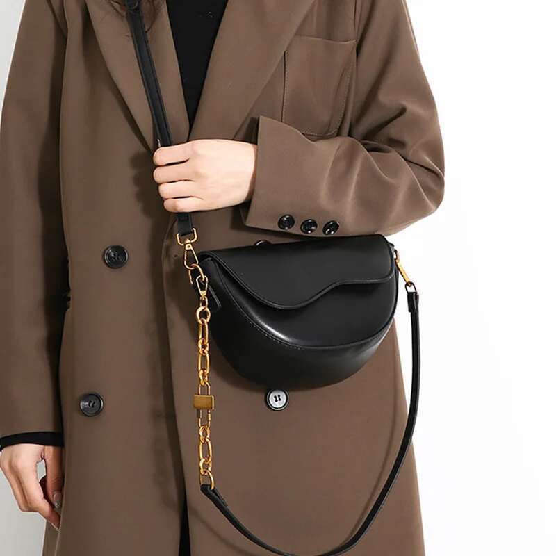 New Vintage Saddle For Women Solid Color Flap Shoulder Female Small Chain Underarm Bag PU Leather Commute Crossbody Bags