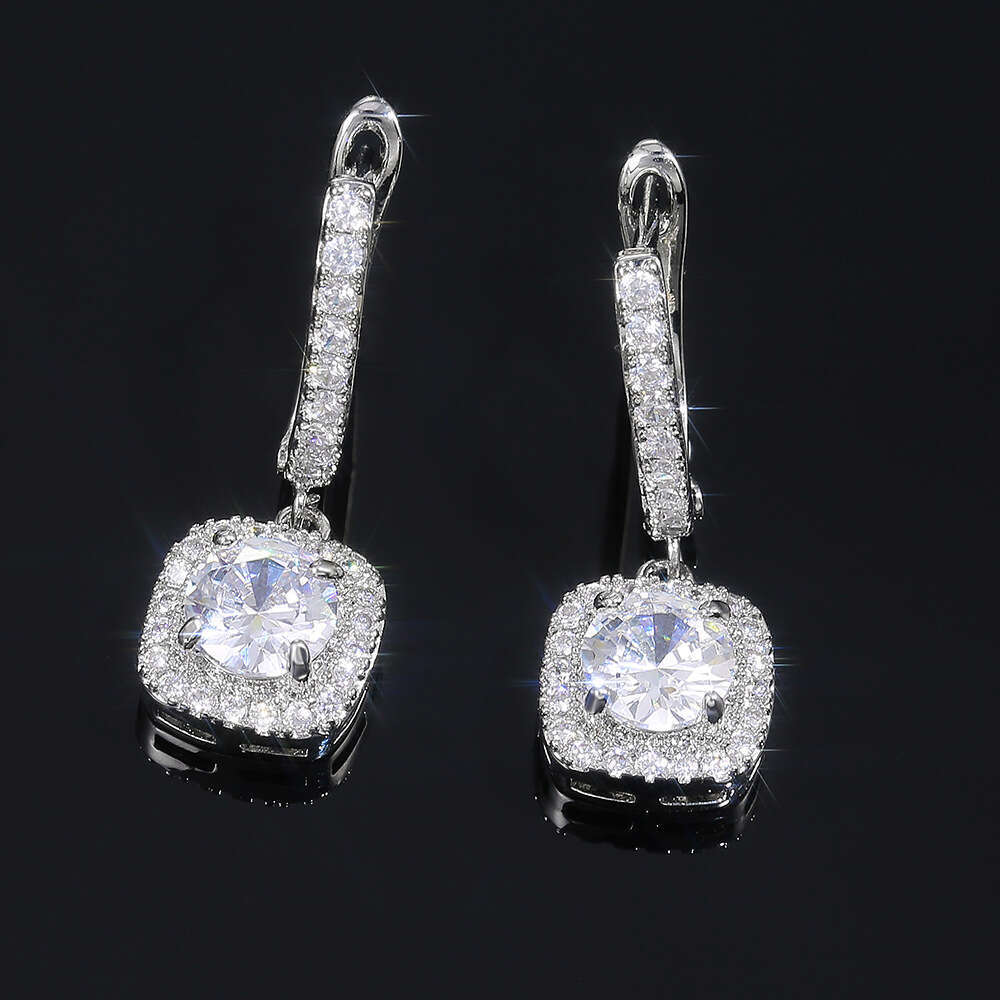 Cao Shi's New Exquisite Women's Micro Set Zircon Versatile Buckle Ear Ornament
