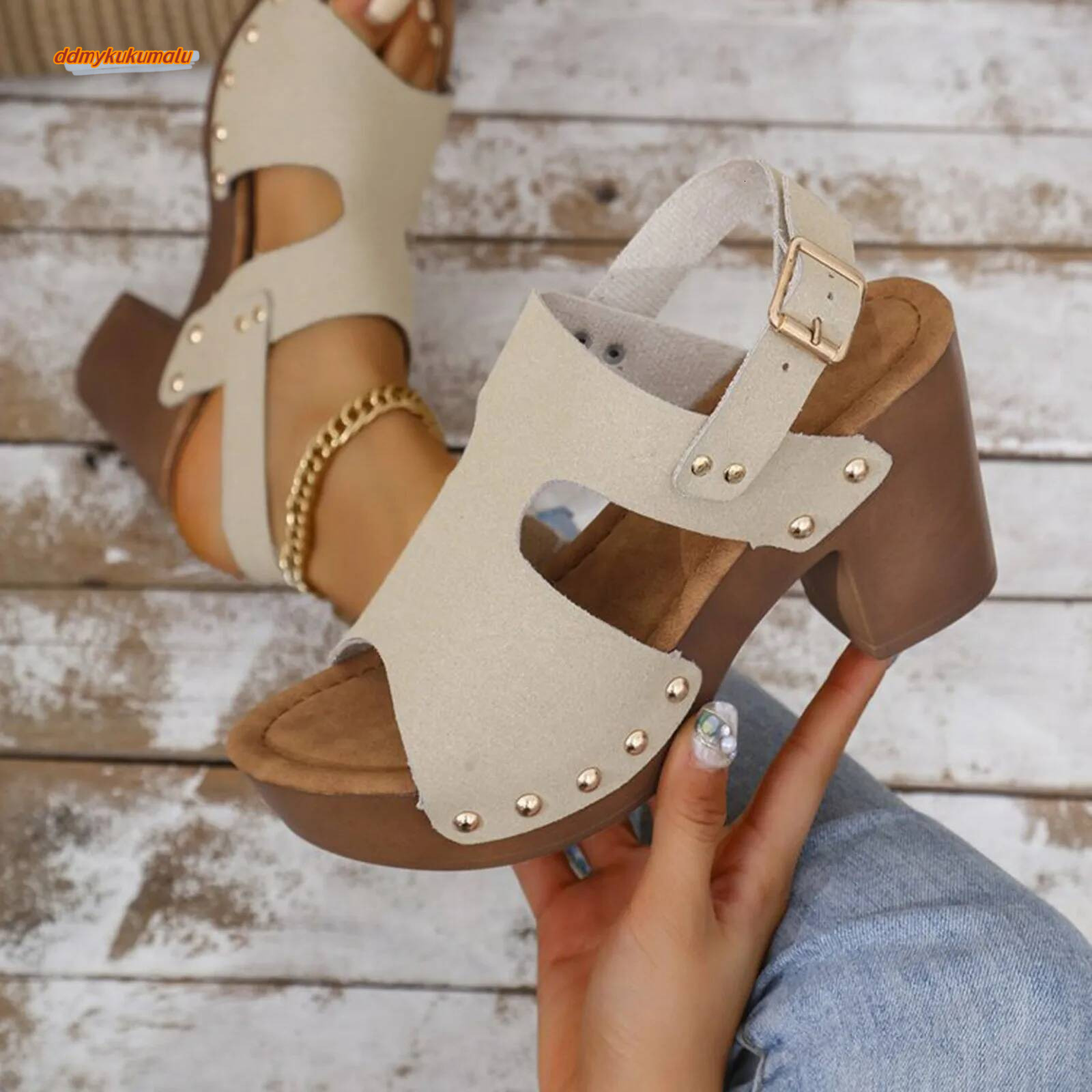 2025 Summer Platform Women'S Sandals Fashion New Rivet Rear Buckle Thick Heel Casual High Heels Cool Slippers For Party Wedding ddmykukumalu