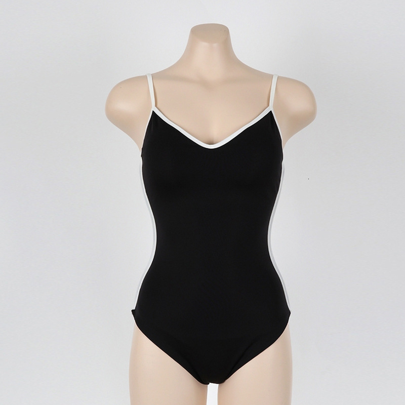 One piece for women, sexy suspender bikini, spicy girl, slim fit and slimming, Instagram popular women's hot spring swimsuit