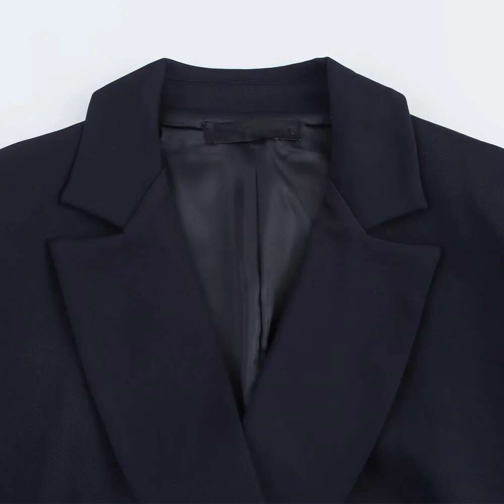 ZBZA Women's Oversized Jacket Lapel Long Sleeve Double Breasted Front Pocket Blazer Spring and Summer New Casual Chic Outerwear