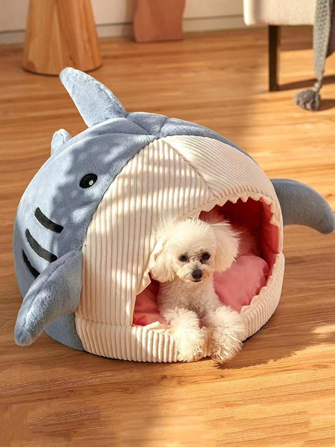 Shark Design Soft Cat Bed Room Decor, Cute Shark Designed Breathable Dog Bed, Pet Supplies for Indoor Use