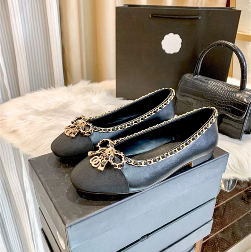 Designer Shoes Ballet Shoes Fashion Classic Black Round Head Upper Splicing Bow Low Heel Shoes Women's Leather Casual Shoes Brand Shoes Wedding Shoes Daily Dressing