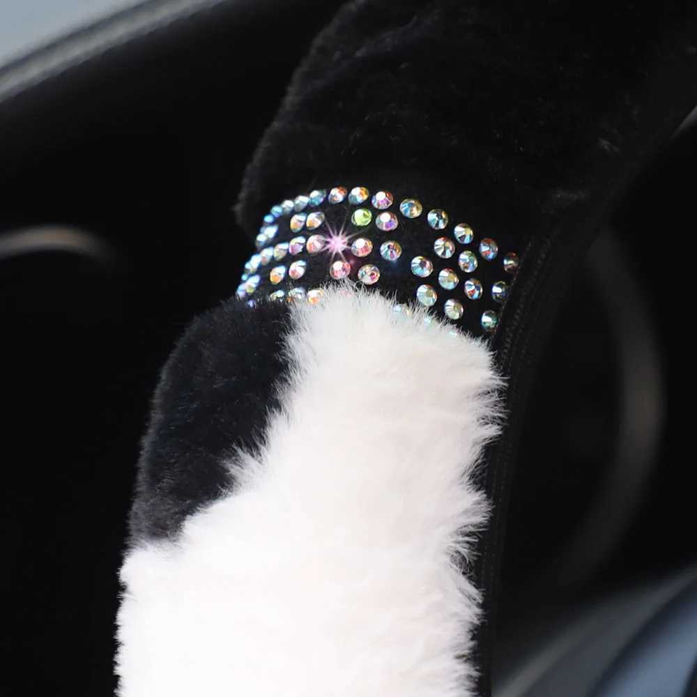 Warm hands in winter cow polished diamond glitter shiny car steering wheel cover suitable for 15 inch car interior supply in black and pink H25430