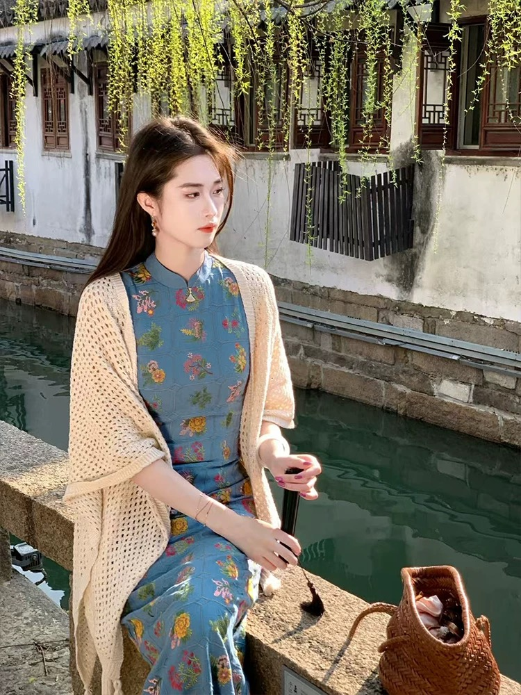 2025 Retro slim fit dress Fashion Week Show Customized Fashion Tailored clothing womens Fashion Paris.M328