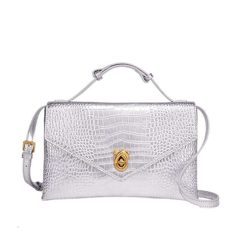 2025 Spring and Summer New Crocodile Premium Texture Handbag, Banquet Bag