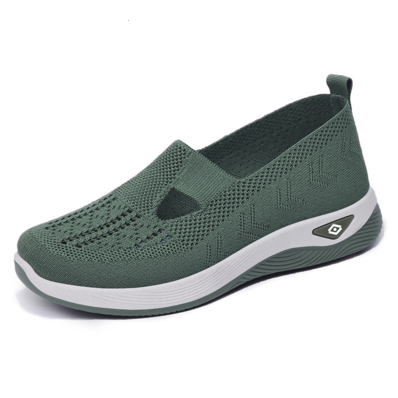 Women S Oversized Soft Soles That Are Not Tiring To Step On Mom S With Breathable Mesh Old Beijing Cloth Shoes Ddmysaturn