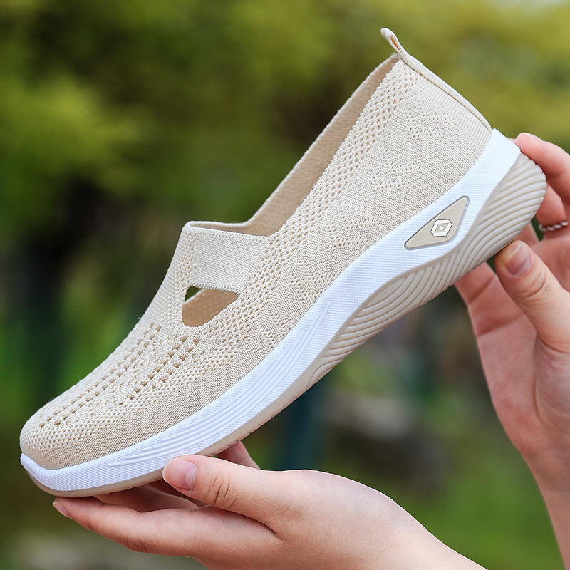 Women S Oversized Soft Soles That Are Not Tiring To Step On Mom S With Breathable Mesh Old Beijing Cloth Shoes Ddmysaturn
