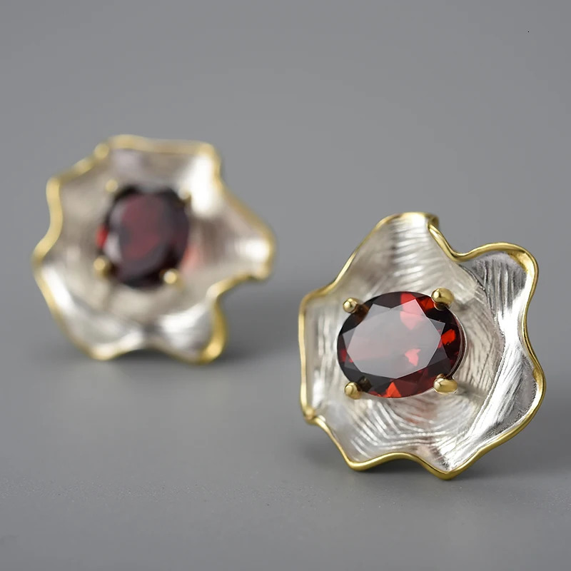 Fun Natural Topaz Gemstone Curled Leaf Stud Earrings for Women 925 Sterling Silver Vintage Baroque Style Jewelry250422