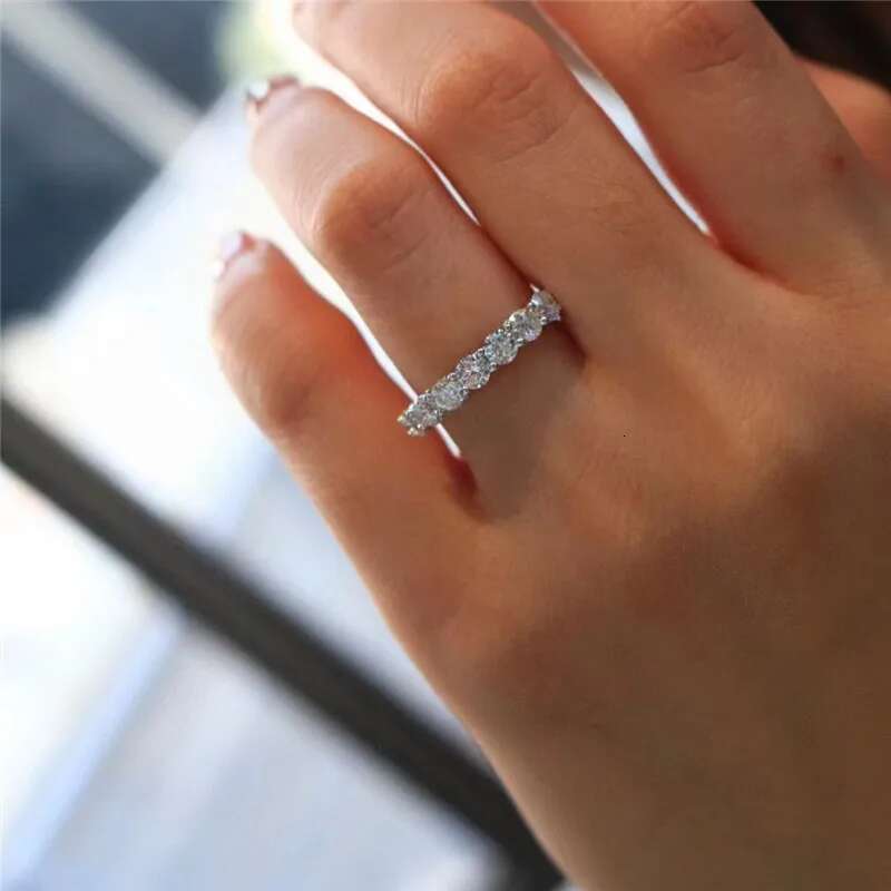Total 0.7 Carat D Color VVS1 Moissanite Super Sparkle Ring Lab Grown Diamonds Women Wedding Ring Sterling Silver Jewelry