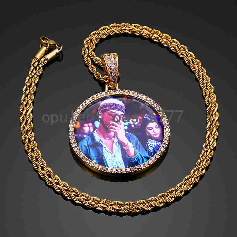 45mm Purple moissanite Diamond Custom Personalised Photo Necklaces Mens Hip Hop Sublimation Jewelry Picture Frames Medallion Pendant
