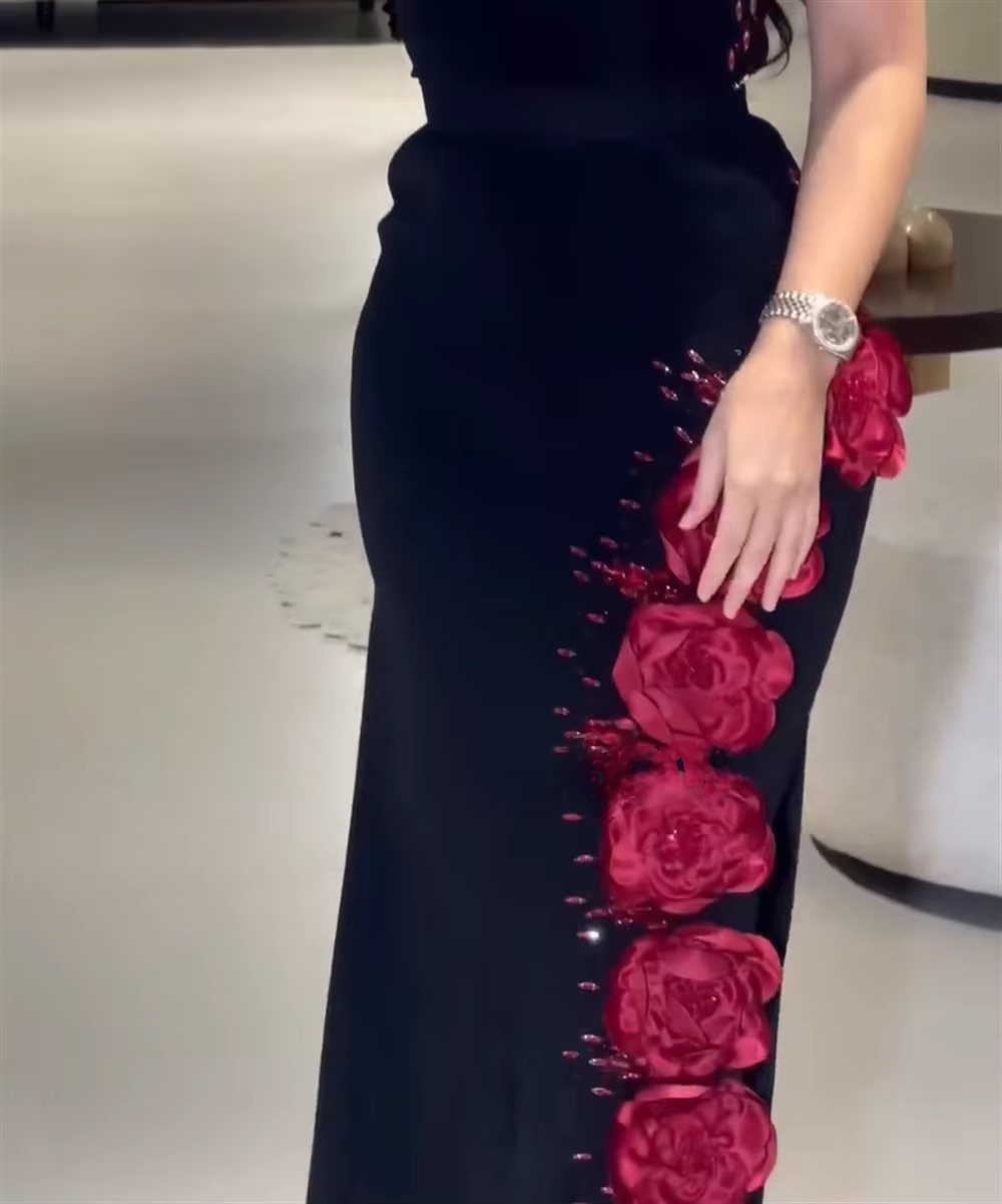 Elegant One Shoulder Red Flowers Prom Dresses Crystals Beaded Long Black Formal Party Gown Arabic Dubai Women Birthday Evening Dress Side Split