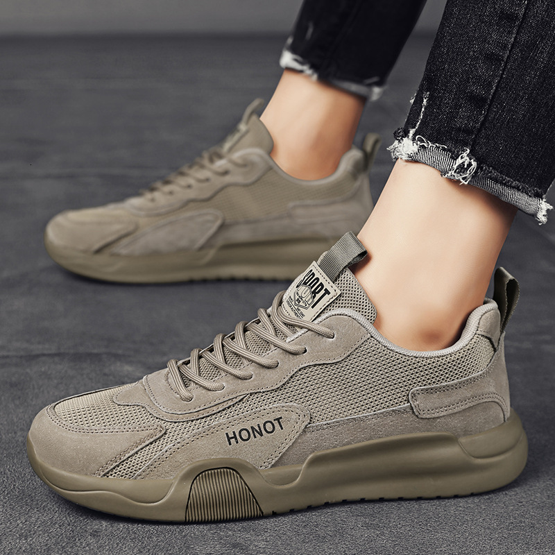 2025 New Skateboard Shoes Men Fashion Breathable Mesh Soft Sole Designer Shoes Sport Casual Shoes
