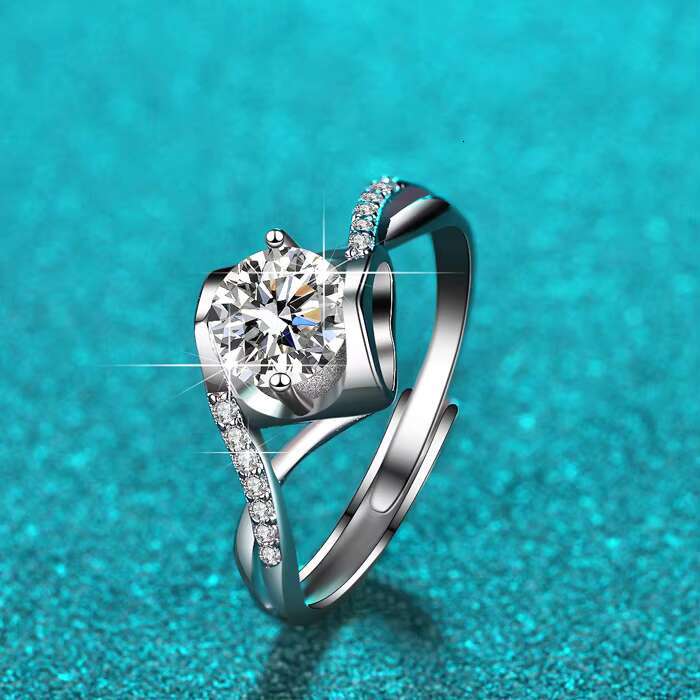 Wholesale Moissanite Diamond 925 Sterling Silver Ring for Women
