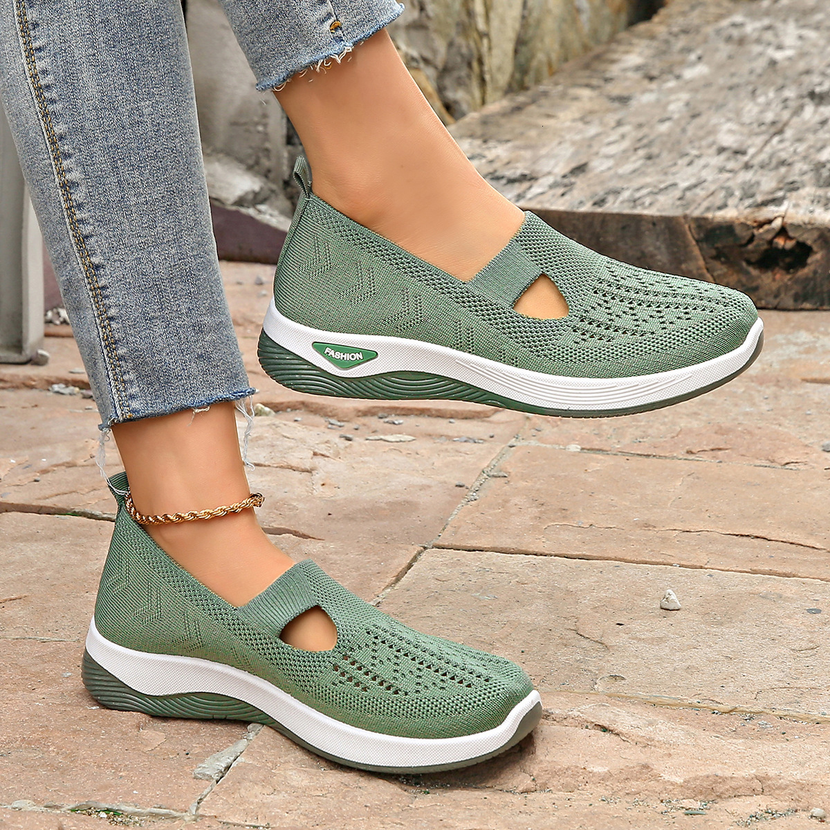 Cloth Spring New Breathable Middle Aged And Elderly Mom Large Size Women S Shoes Stickers Ddmysaturn