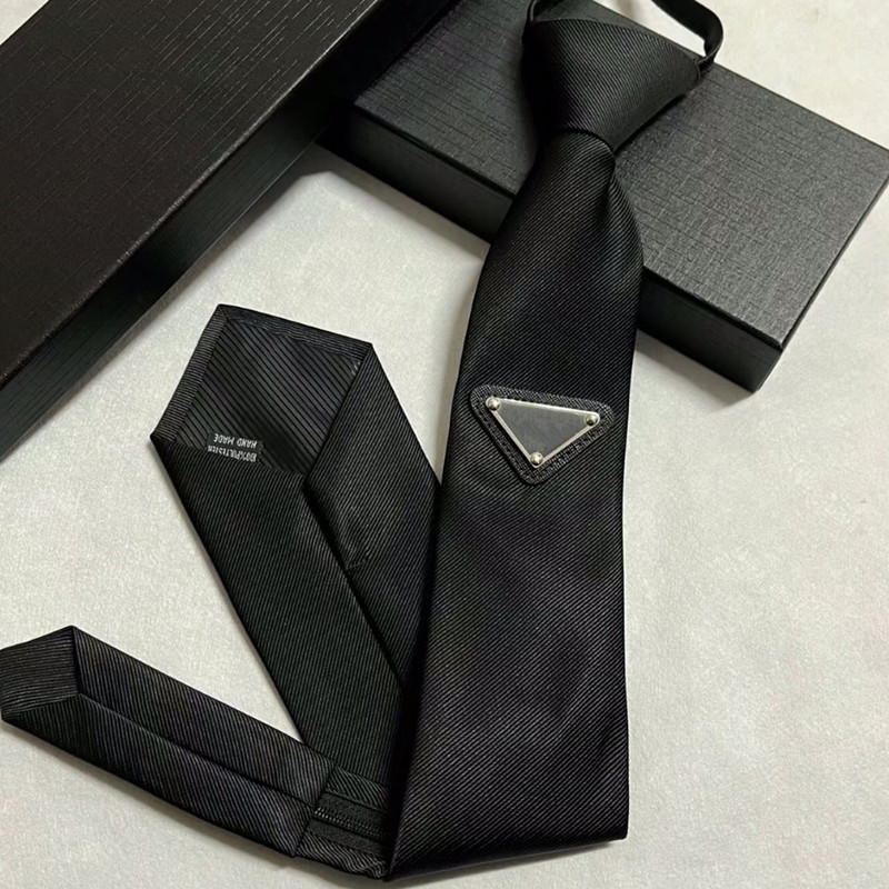 Elegant Woven Necktie for Men Classic Jquard Style Handmade Silk Blend for Wedding Business and Casual Wear L2509269793