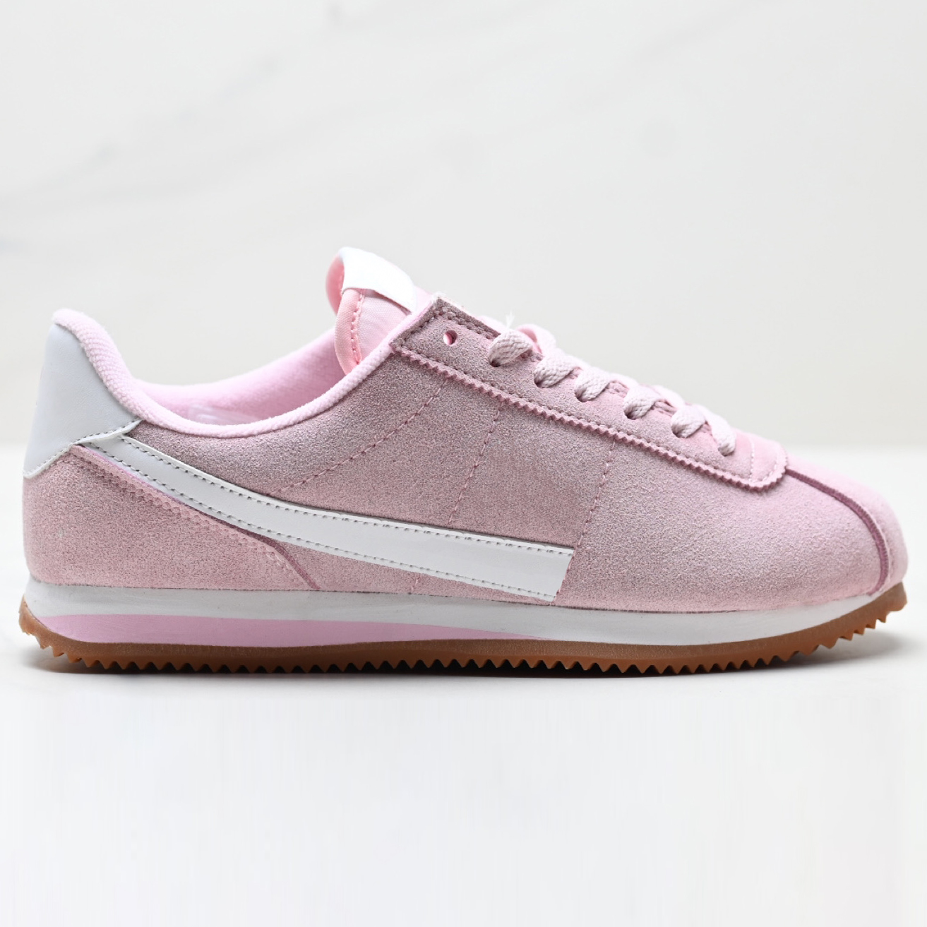 Modern Sports-Inspired Socks for Men/Women | Lightweight Design