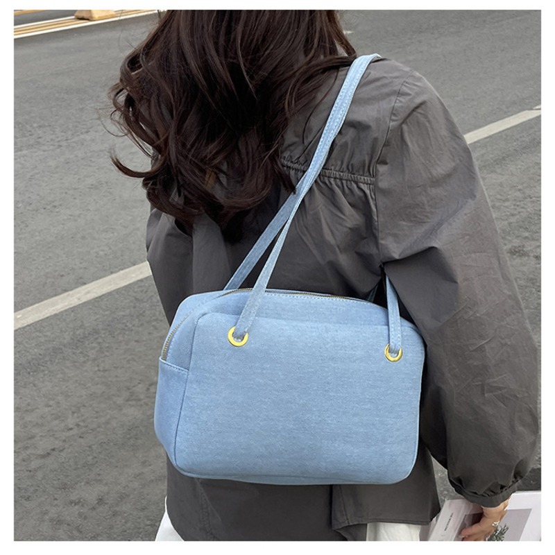 Chic and Spacious Female Canvas Crossbody/Shoulder Satchel Ideal for Everyday Needs