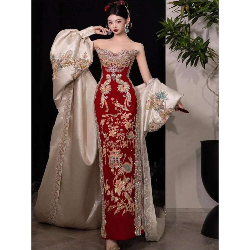 New Chinese Chest Wipe Xiuhe Small Fish Tail Heavy Industry Toasting Longfeng Coat Dress