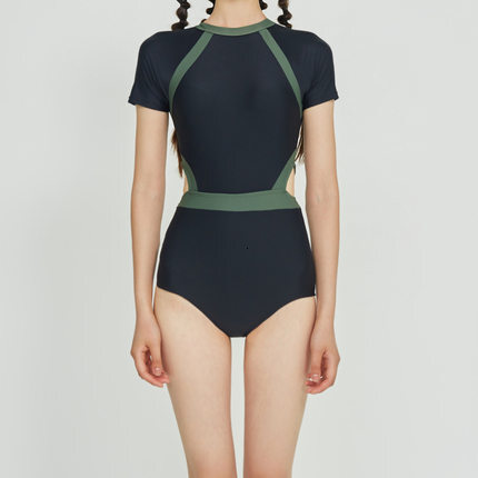 Sporty fashionable backless one-piece swimsuit for women, summer seaside high-end feeling, women's long sleeved sun protection and hot spring swi
