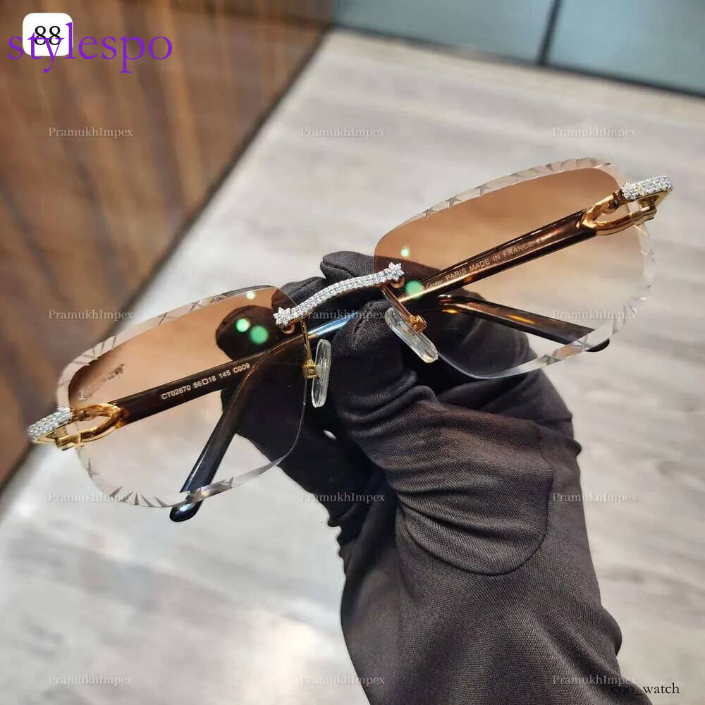 Latest Design 2024 Iced Out Moissanite Dia Box Mirror Branded Sunglasses for Men Trendy Hip Hop Style Glasses