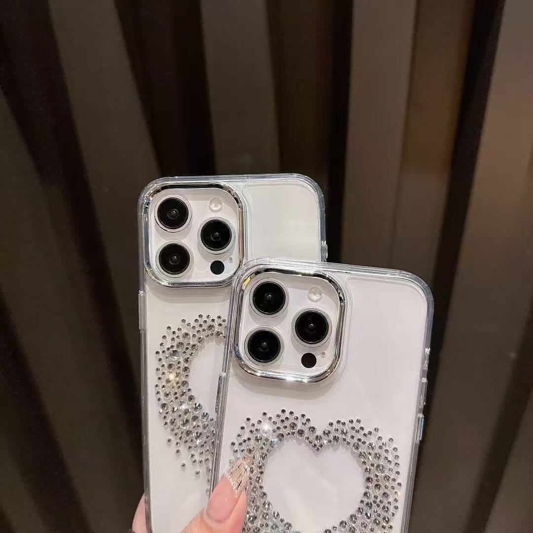 Transparent Heart Phone Case Suitable for iPhone 17 Pro Max Acrylic Luxury Rhinestone Apple 16/15 Protective Case