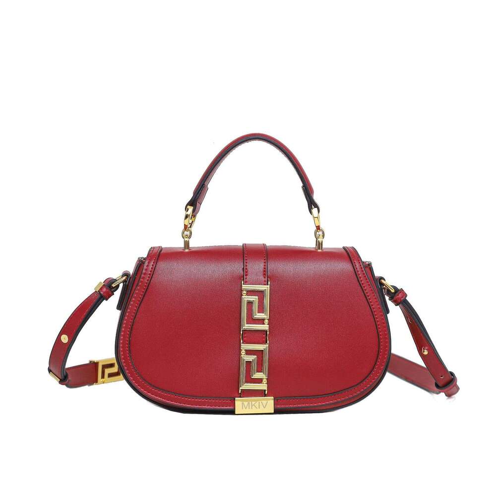 Small niche mini saddle 2025 new underarm bag, simple yet versatile, single shoulder crossbody women's bag