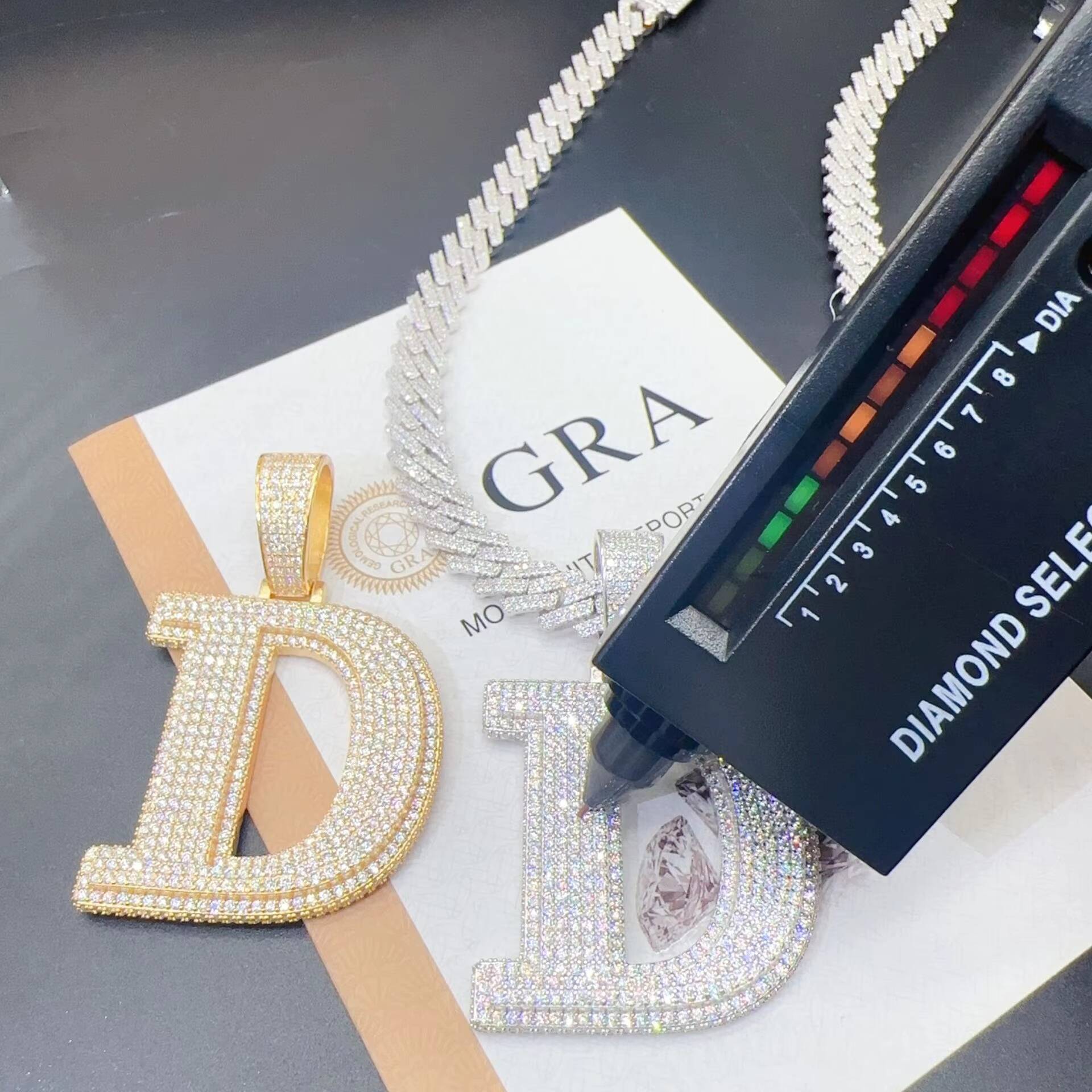 Luxury Hip Hop 925 Silver Moissanite Diamond Necklace Custom Iced Pendant Letter Cuban Link Chain with Pendants Charms