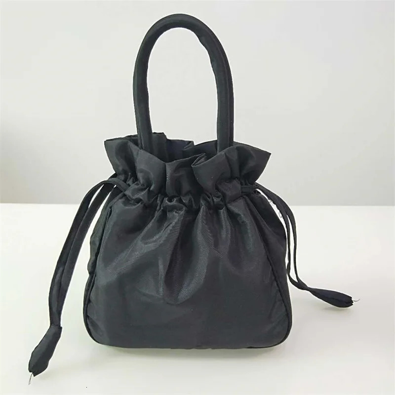 Womens handbag womens handbag mobile phone bag summer small wallet national style embroidered pattern drawstring bag 250427