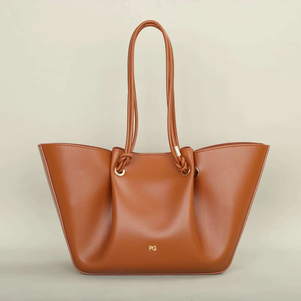 Large-Capacity Light Fashion Atmosphere Women's Shoulder Bag