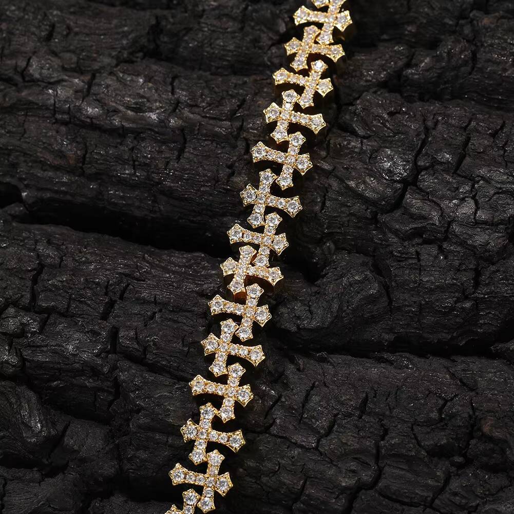 Iced Out 5A CZ Cross Bracelet Cluster Mini Cross Link Chain Bracelets 18K Gold Plated Brass Jewelry