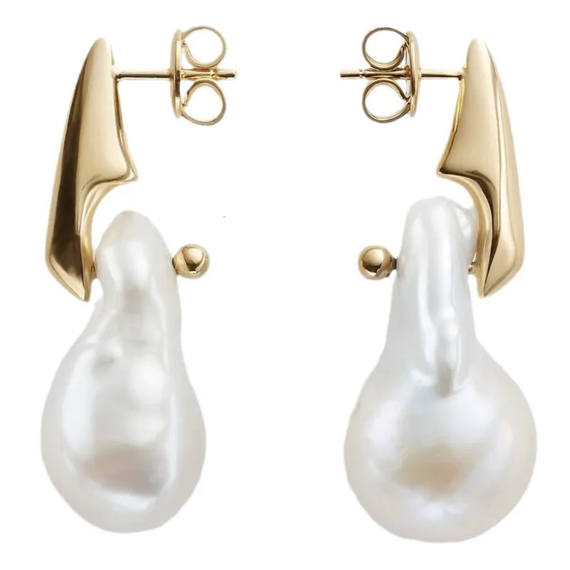 Europe and the United States niche style simple Baroque shaped pearl earrings advanced sense 2024 retro earrings250422