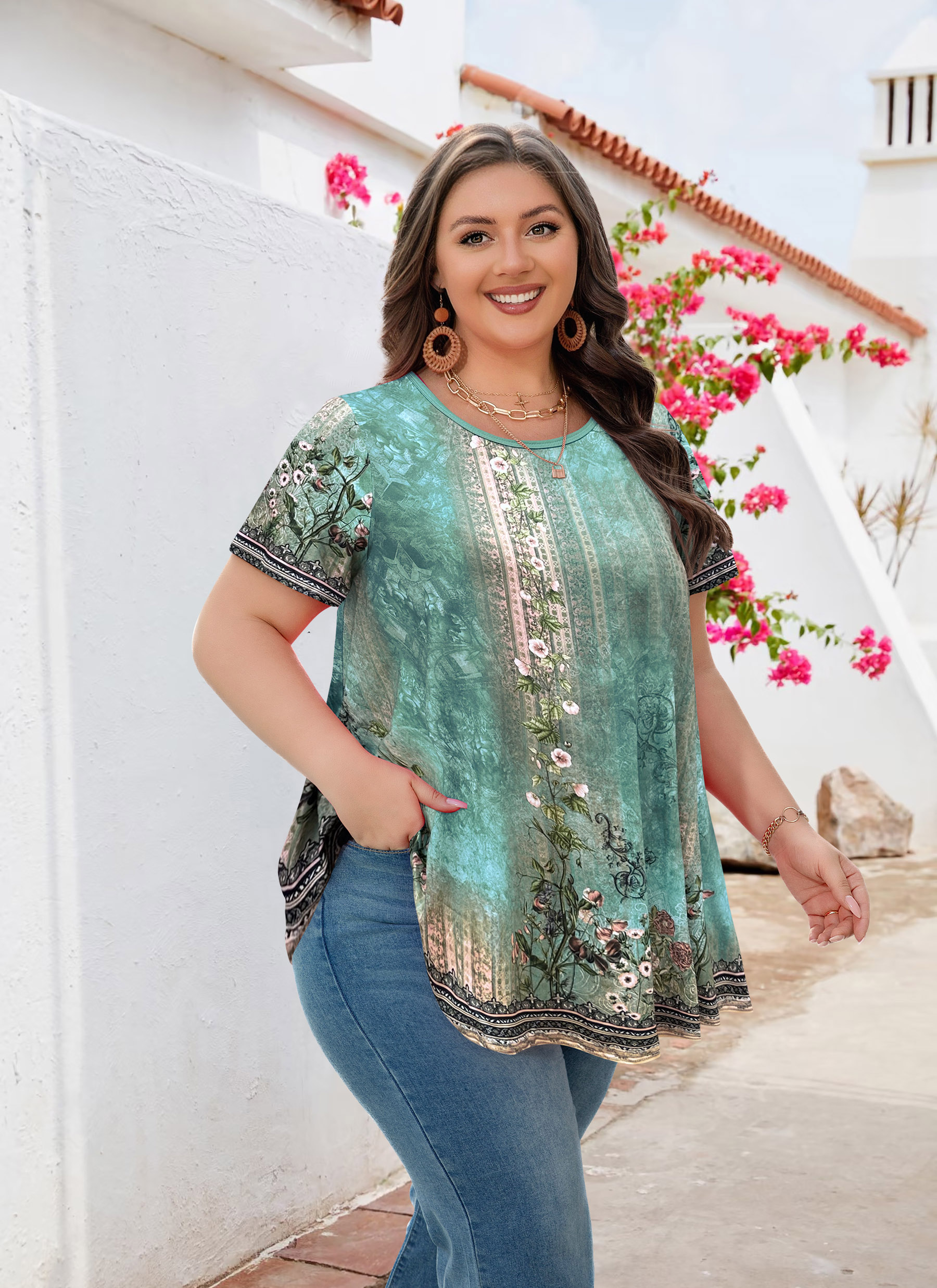 Tunic Tops for Women Plus Size Short Sleeve Crew Neck Swing Flare Loose T-Shirt Blouses to Wear with Leggings Green Floral Tunics Tops