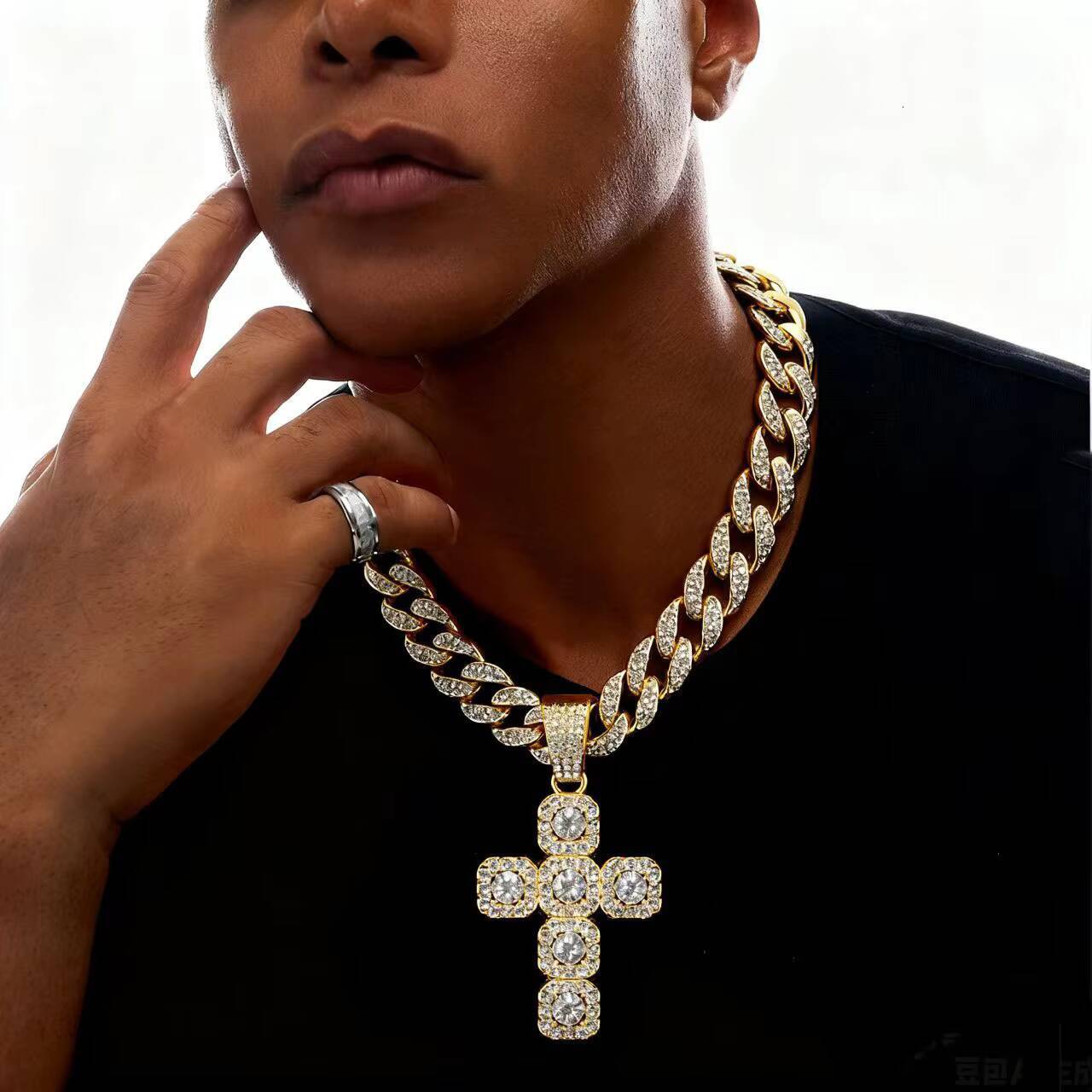 Hip Hop Cross Pendant Mens Necklace Silver Chain with Vvs Moissanite Vintage Jewelry Necklace Pendant