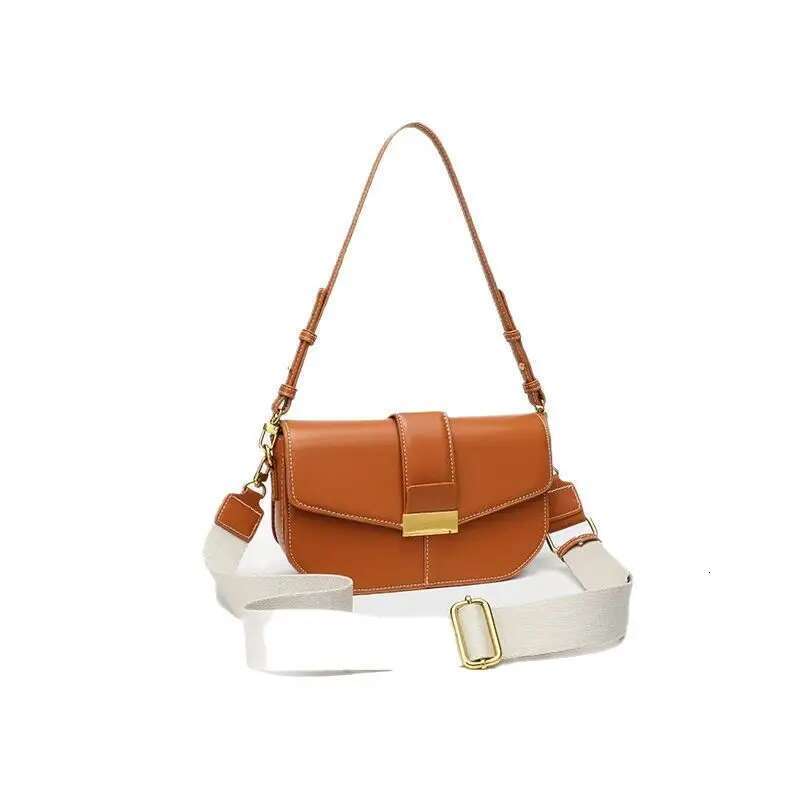 New Black Simple and Flip Shoulder Versatile Cross Side Small Square Bag