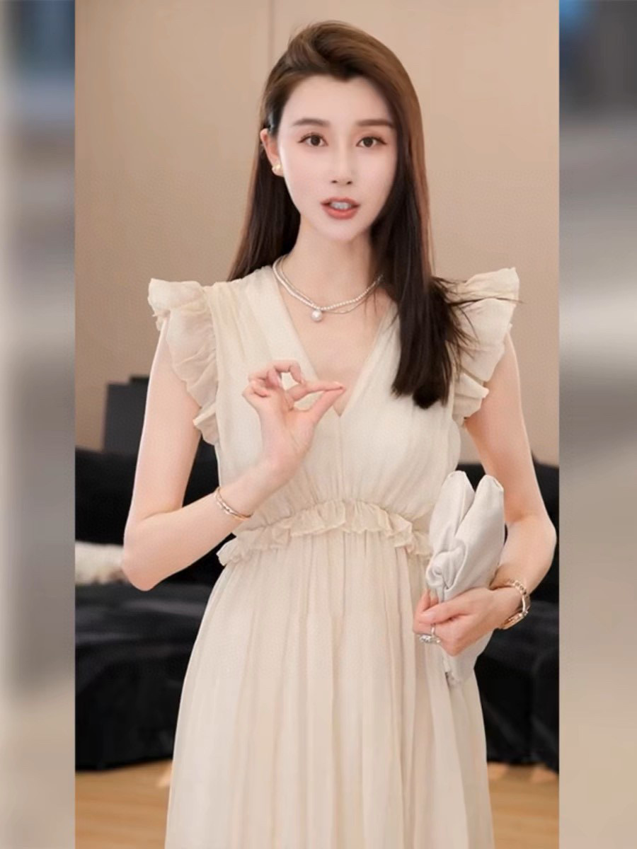 2025 French V-neck dress Fashion Week Show Customized Fashion Tailored clothing womens Fashion Paris.M312