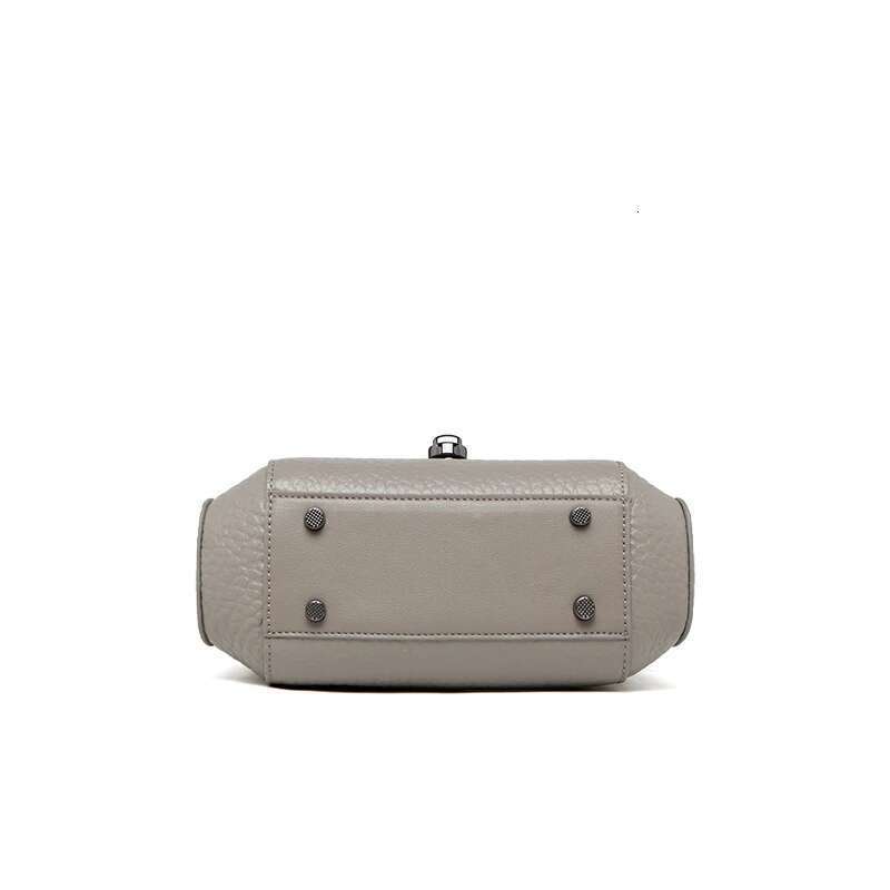 2025 New ZOOLER First Cow Handbag Woman Shoulder Bags Genuine Leather Black Purses Luxurious Fashion Girl#YC518