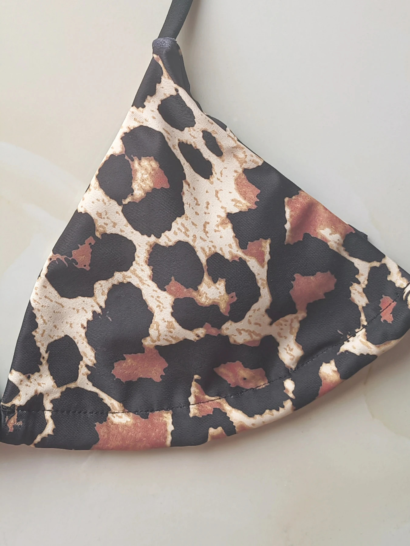 Ladies leopard print contrasting bikini set comfortable colored lace up swimsuit perfect bikini suitable for beaches and swim 250428
