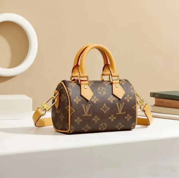 Designer bag Quality High Shoulder Quick Purse Boston Tote Designer Mini Pillow Handbag Womens Crossbody Messenger Bag Classic Bags Handbag Luxury Bag