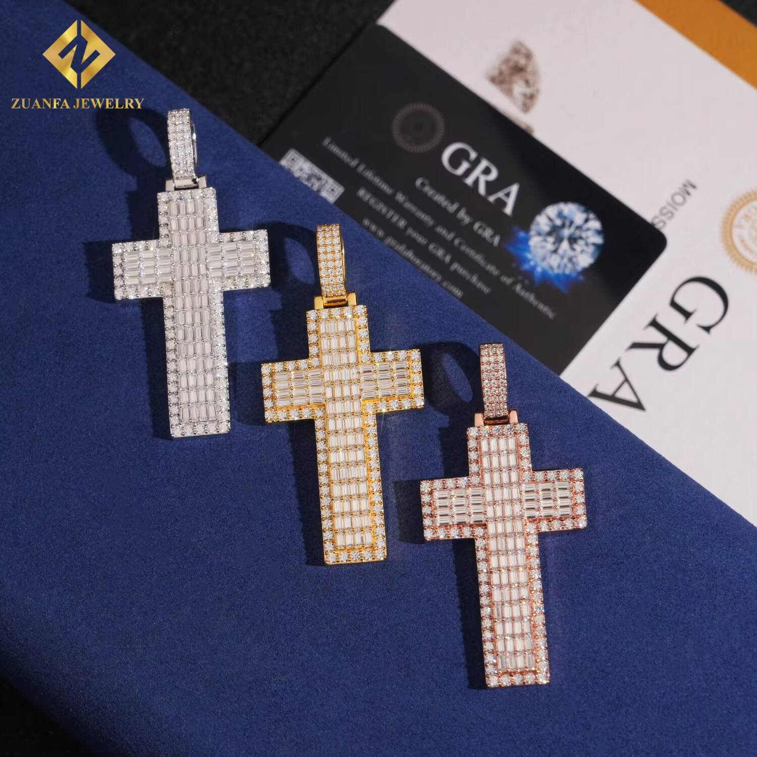 Fashion Jewelry 925 Sterling Silver Iced Out Baguette Vvs Moissanite Cross Pendant for Men Women