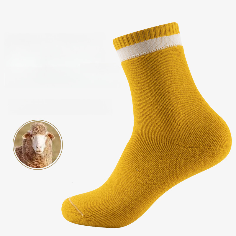 Autumn winter Merino wool mid tube skiing sports thick hiking socks, towel bottom, sweat absorbing and breathable socks