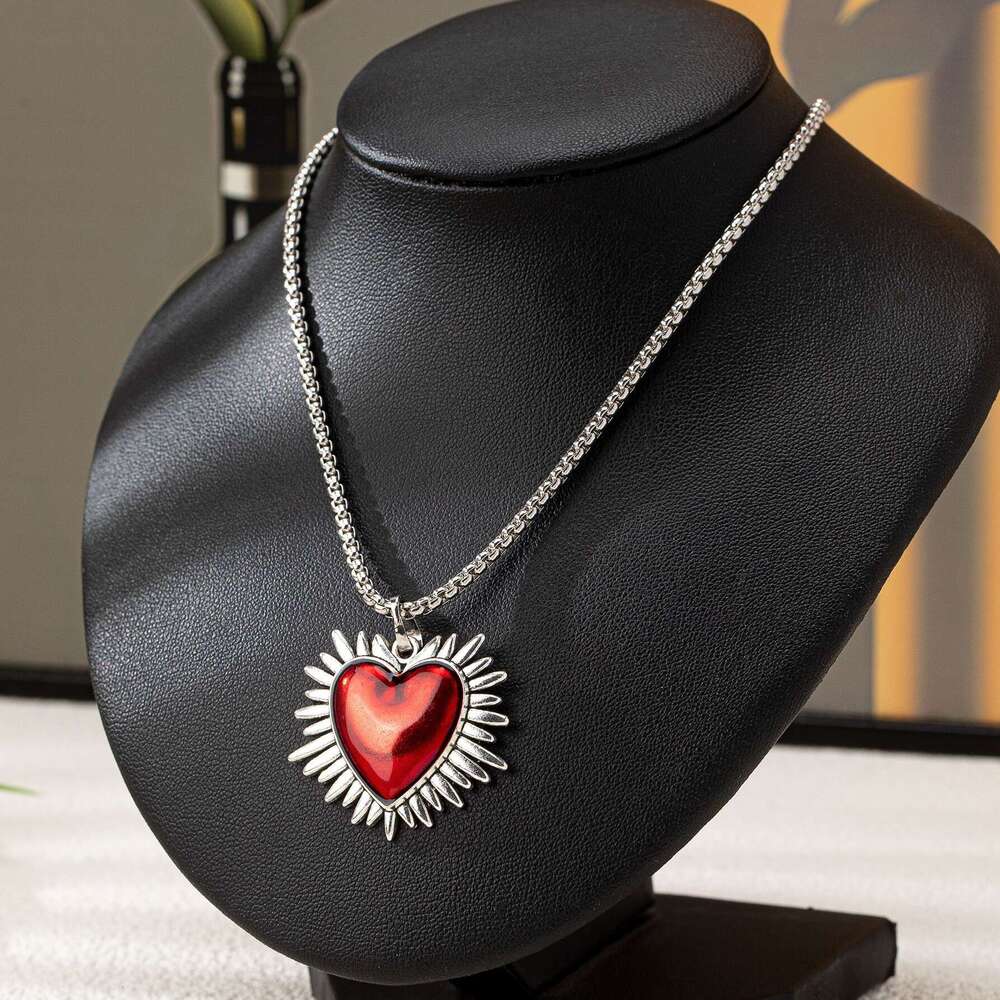 Junan Fashion Gothic Red Black Love Pendant Necklace