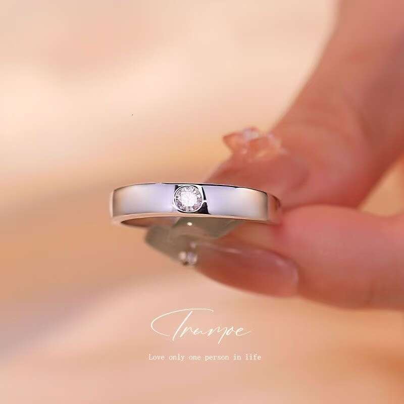 High-End Six-Claw Simulated Diamond Ring for Women, Simple Fashion Style Zircon Couple Rings, Proposal Wedding Open Rings Wholesale