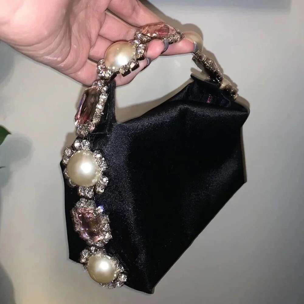 Dias Feather Handbags Pearls Party Evening Bags for Women 2023 Designer Satin Square Clutch Wedding Purses Tote